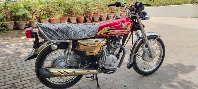 Honda CG 125 Gold Red