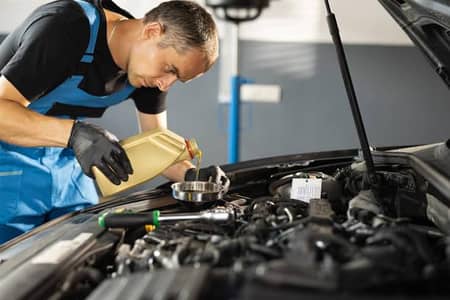 Car Oil Change Worker Needed for Salary Job