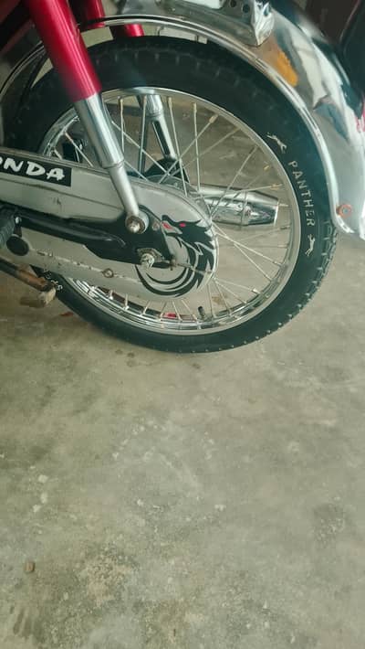 Honda 70 12 model for sale lush condition