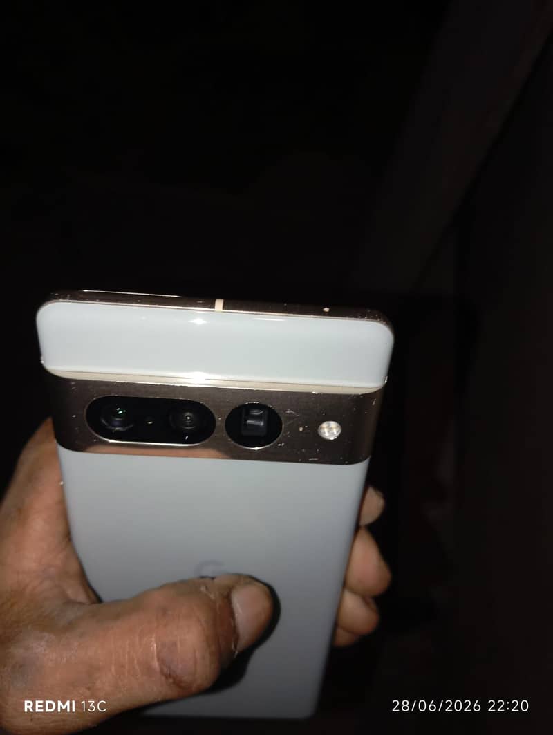 Google Pixel 7 Pro 4