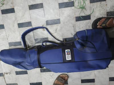 golf bag Available