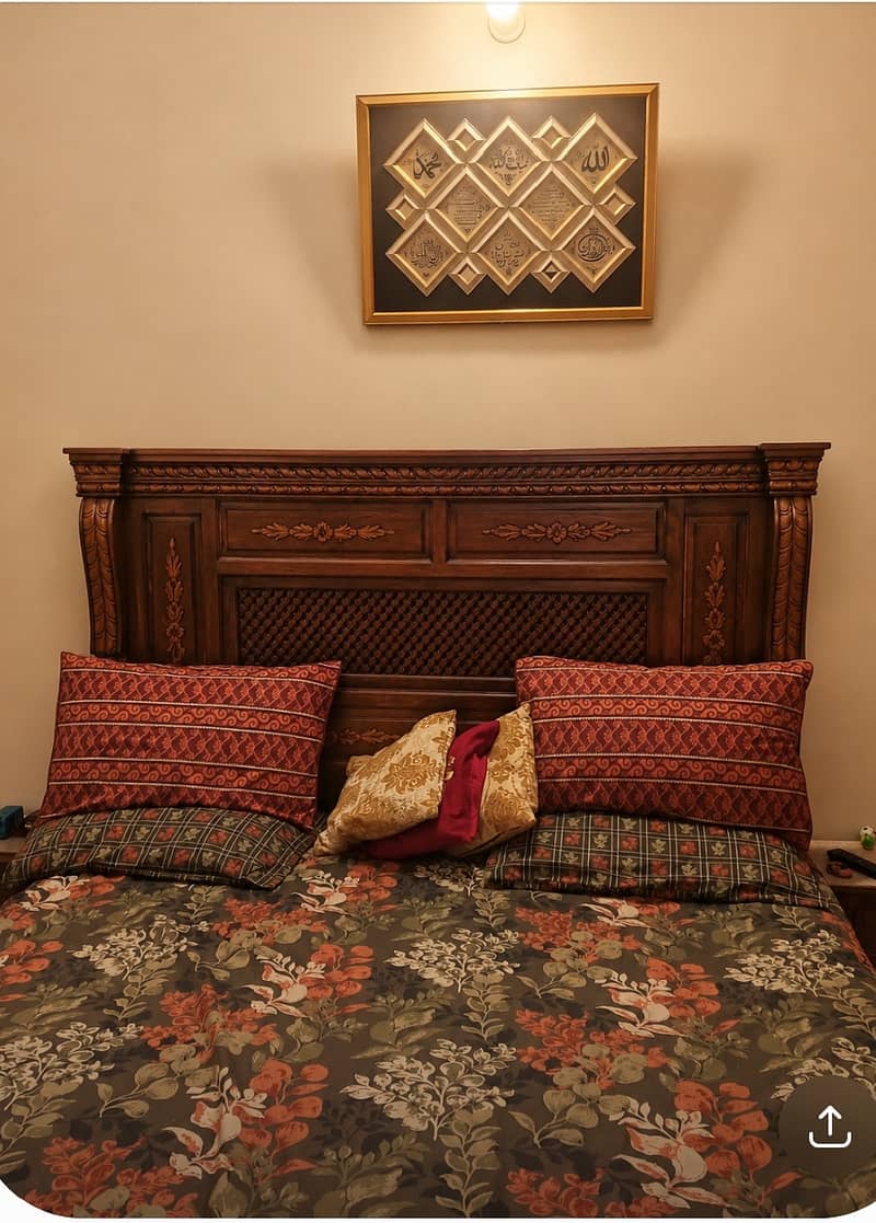 Double bed dressing side tables 0