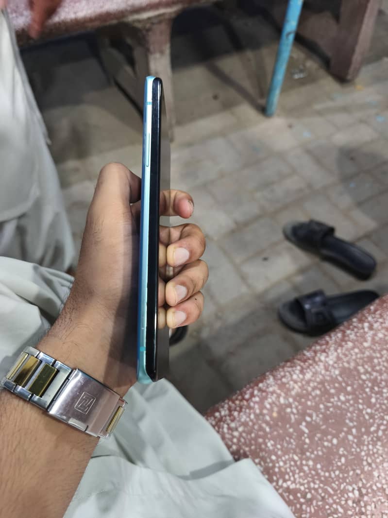 One Plus 8 Pro 4
