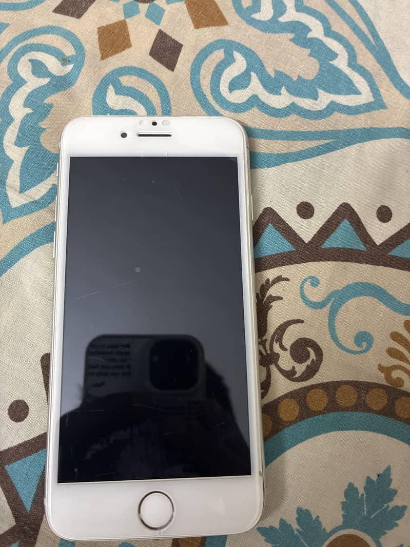 Apple iPhone 8 0