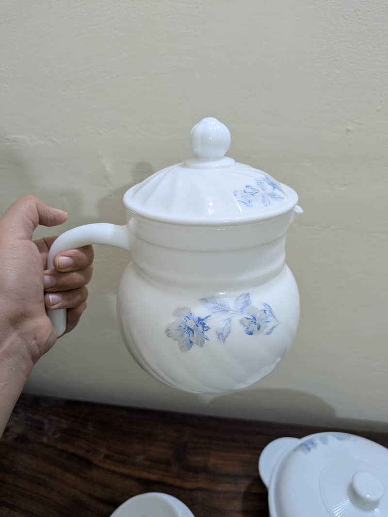 Dinner set 4