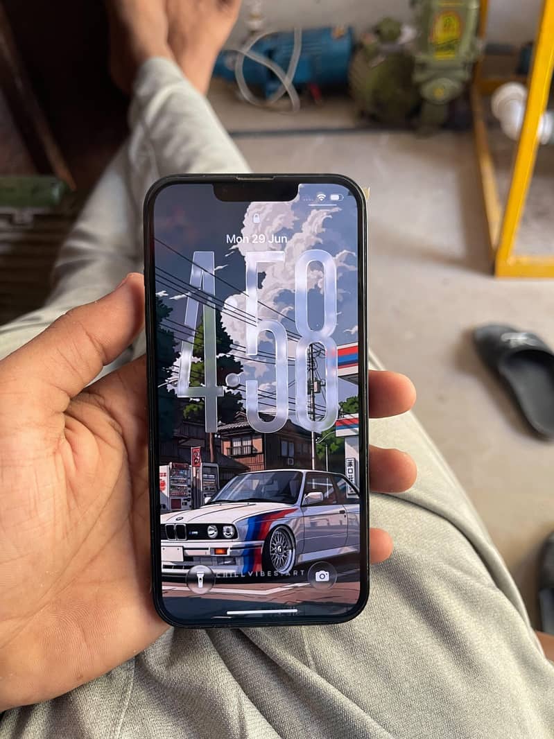 Apple iPhone 13 3