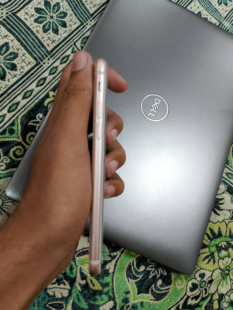 Apple iPhone 8 2