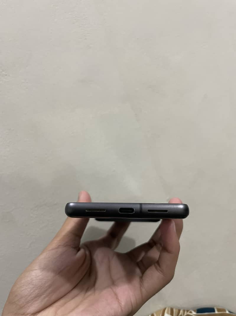 Google Pixel 7 3