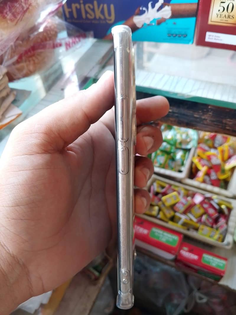 Tecno CAMON 40 Pro 1