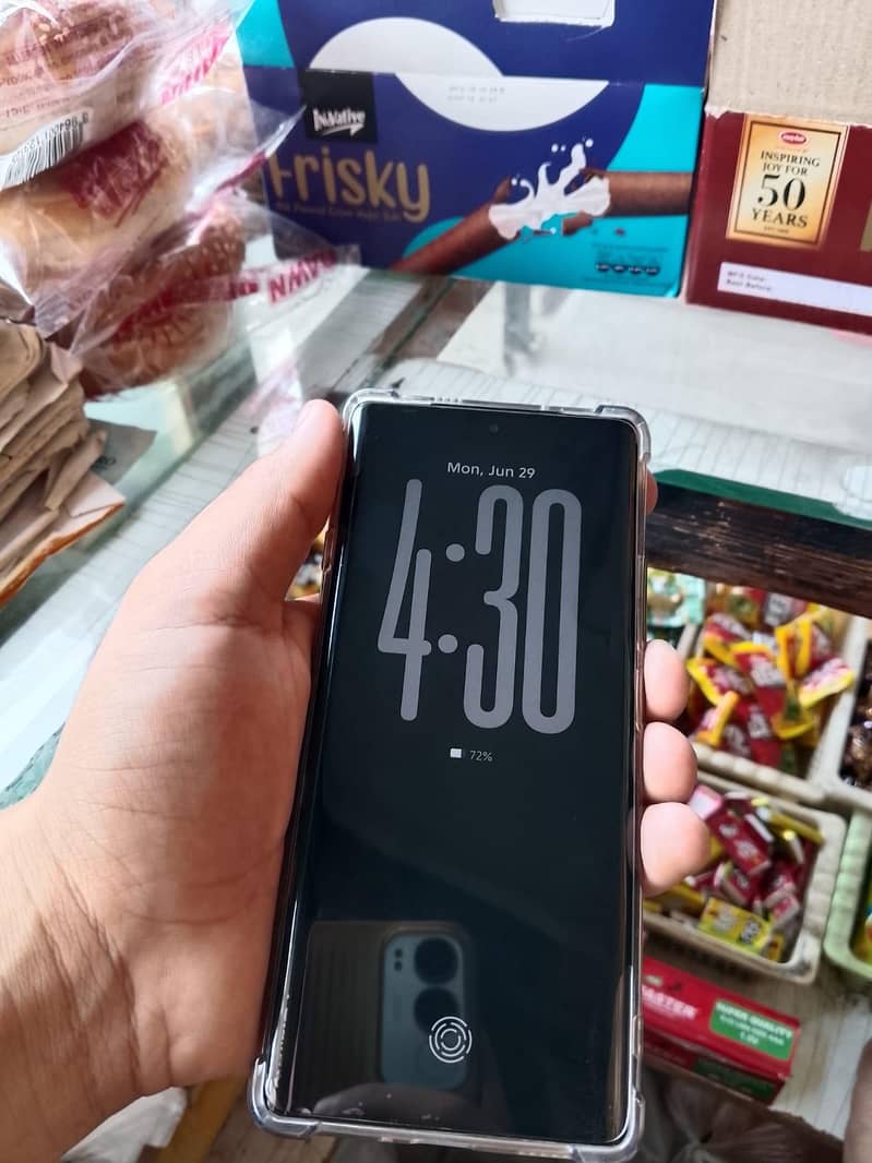 Tecno CAMON 40 Pro 6