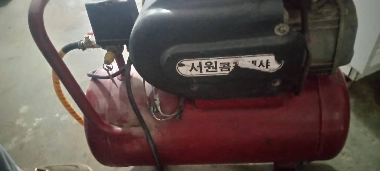 Air compressor machine 0