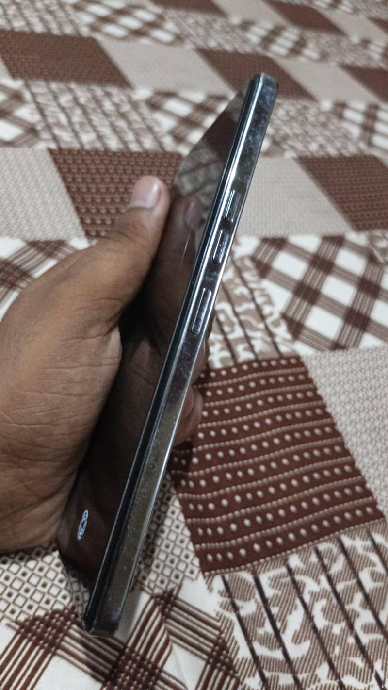 Tecno CAMON 30 2