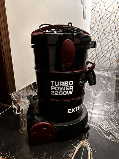 GNE Turbo 2200W vacuum cleaner
