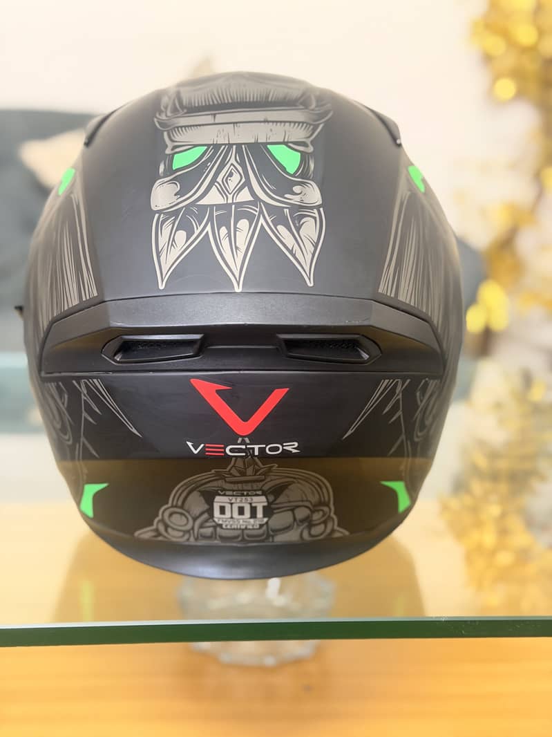 Vector helmat original 7