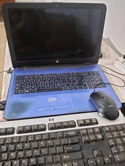 HP Touchable Laptop With Keyboard,Mouse And Mouse Pad