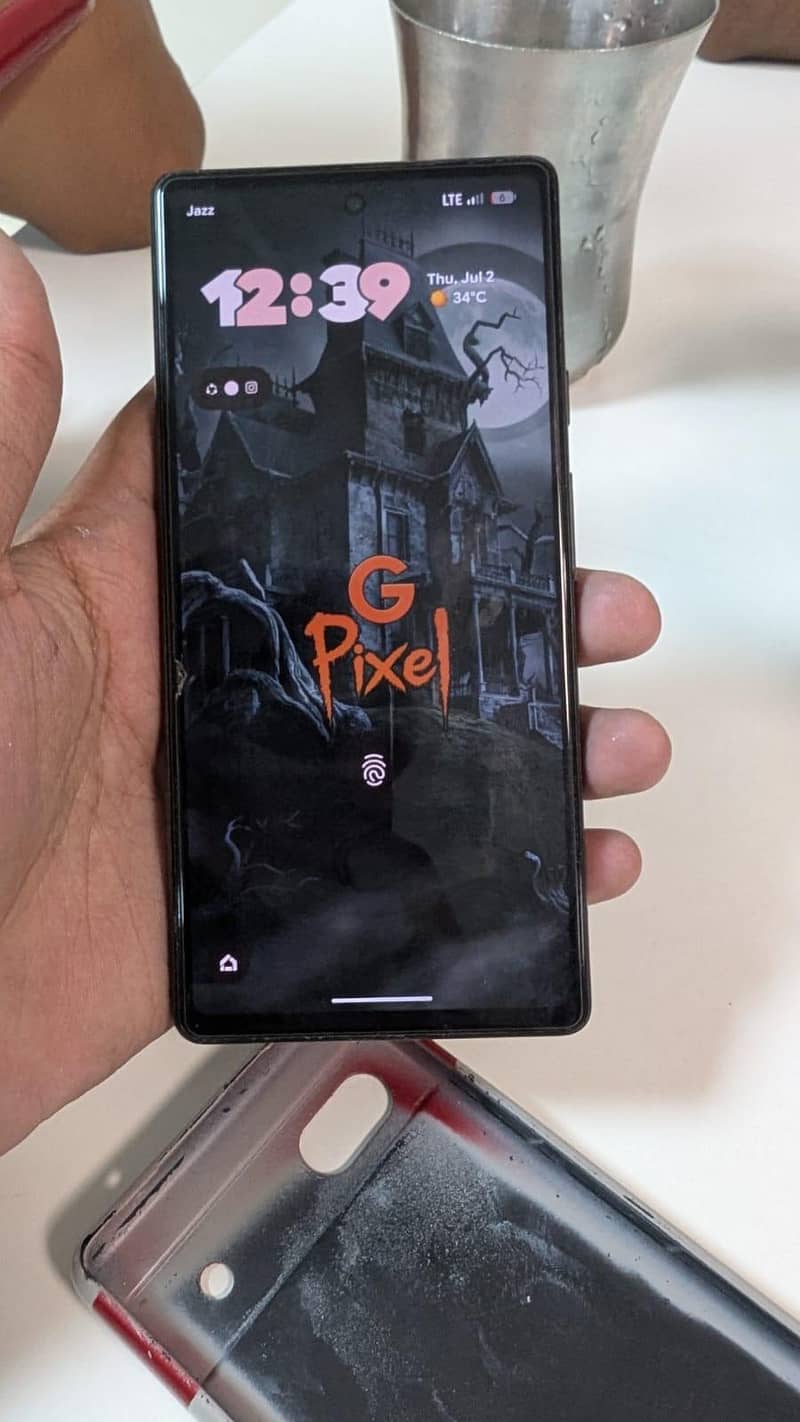 Google Pixel 6a 1