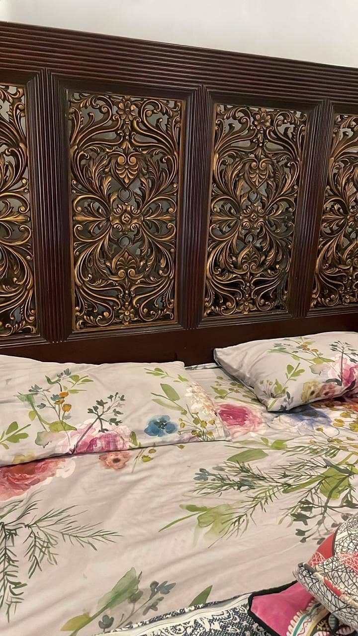 Solid wood bed set 4