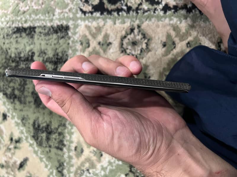 One Plus 8 5