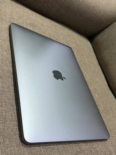 Macbook Pro 2019 13 inches 16/256