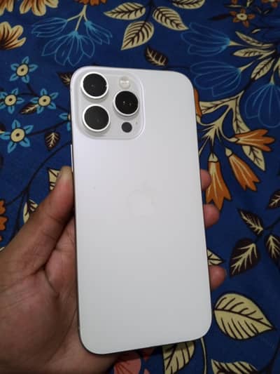 Apple iPhone 16 Pro Max