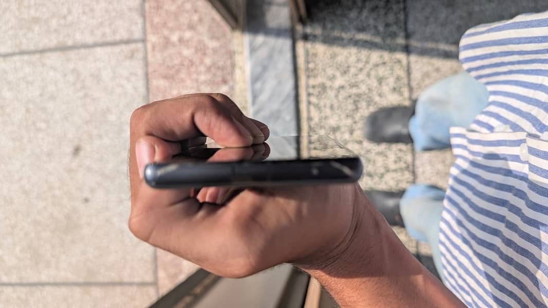 Google Pixel 7a 4