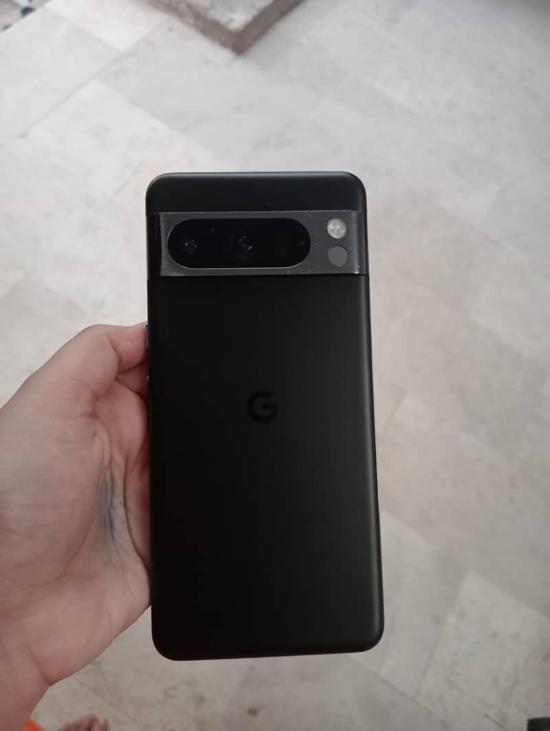 Google Pixel 8 Pro 4
