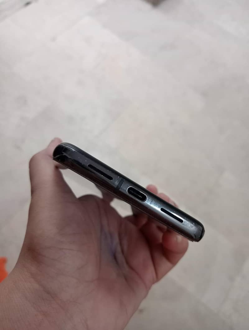 Google Pixel 8 Pro 5