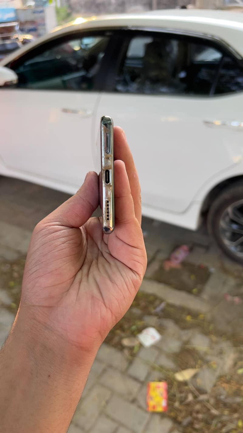 Tecno CAMON 40 Pro 3