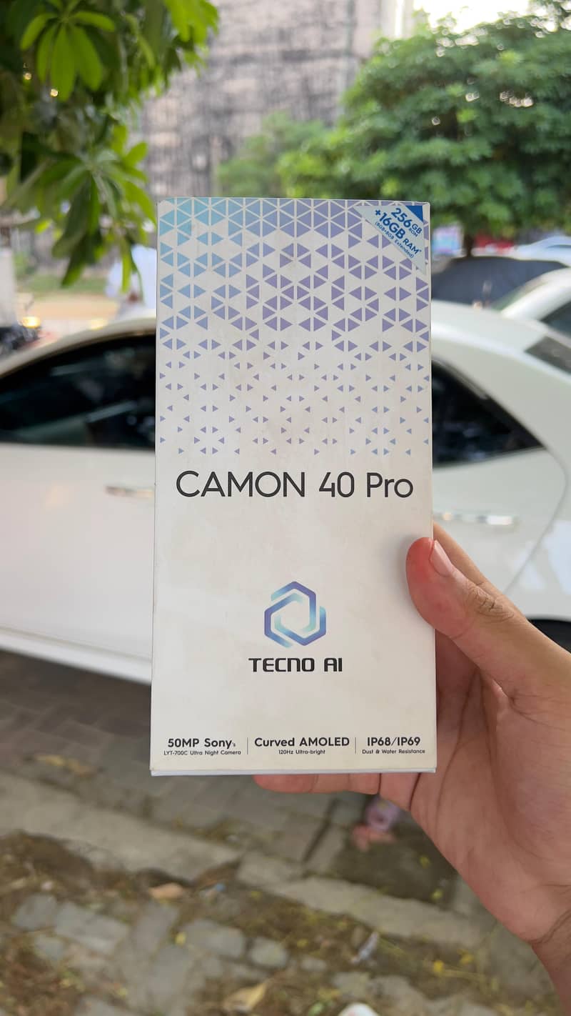 Tecno CAMON 40 Pro 6