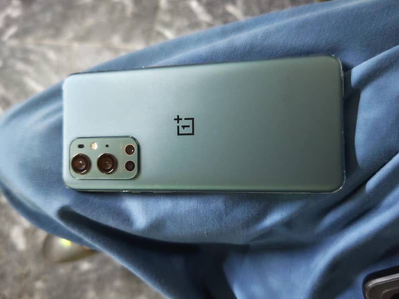 One Plus 9 Pro 0