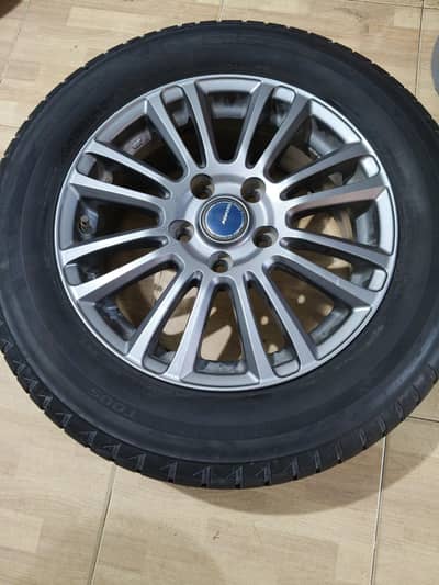 high quality light alloy wheels 16 inch bridgestone tyres