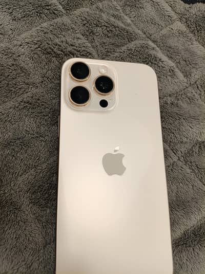 Apple iPhone 16 Pro Max