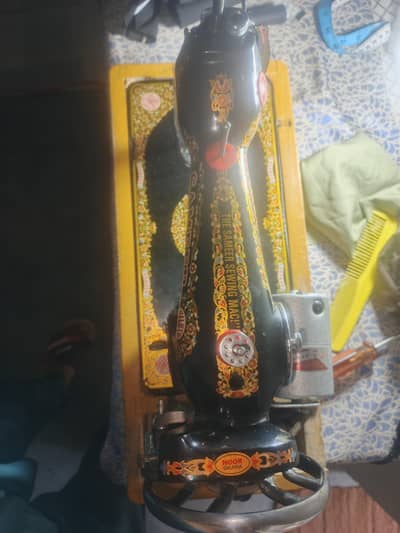 SAMEER Sewing machine 10/10 condition with 180 watt moter