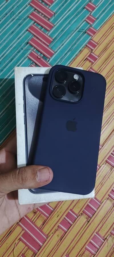 Apple iPhone 15 Pro