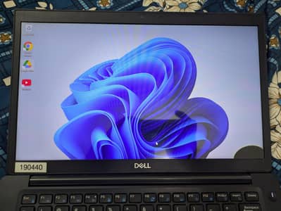 Core i7 8 gen laptop for sale