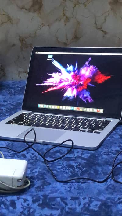 iPhone MacBook Pro “2013”