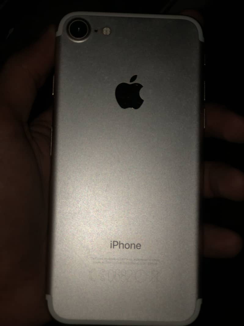 Apple iPhone 7 5