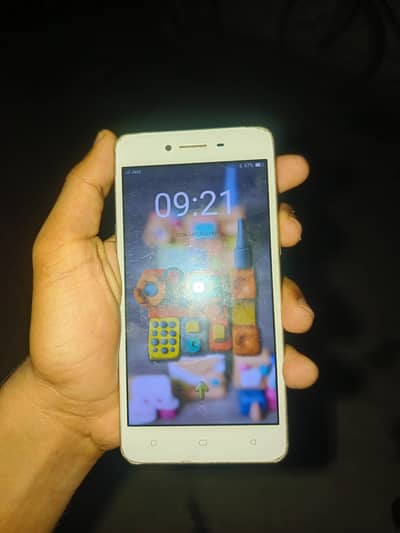 OPPO A37
