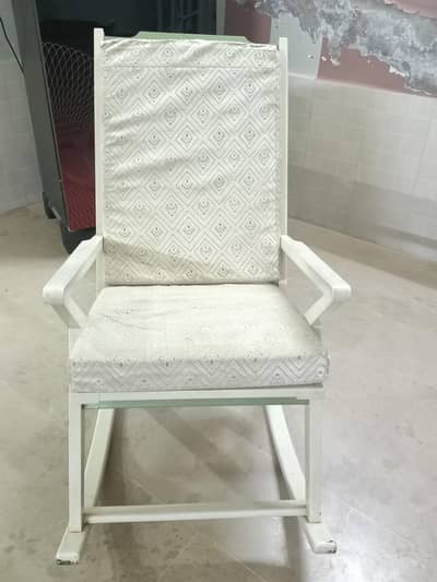 Rocking chair