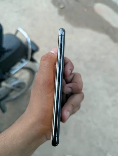 Apple iPhone XS