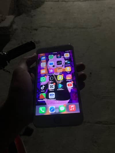 Apple iPhone 7 Plus