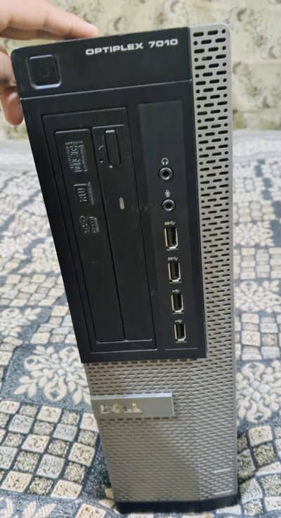 power full gaming PC. window 11 installed all games spotted.