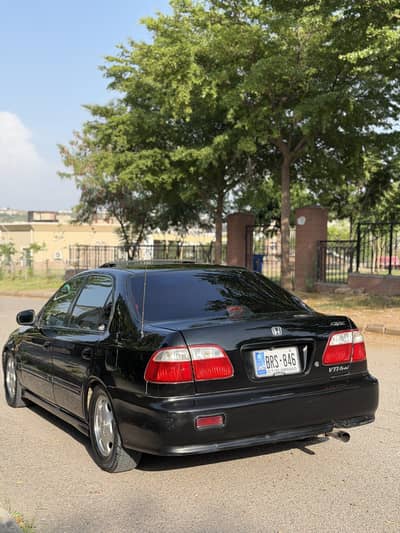Honda Civic VTi Oriel 2000