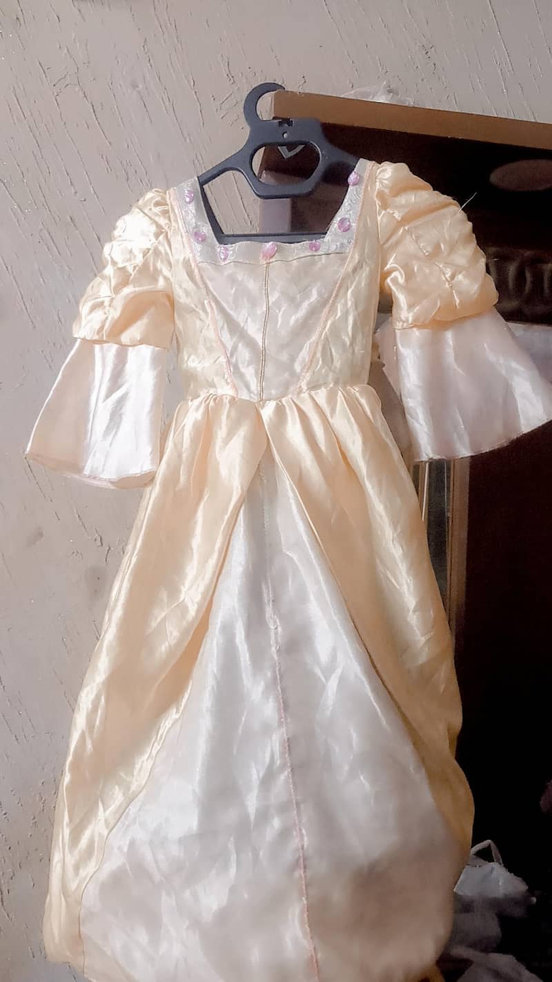 frocks 15