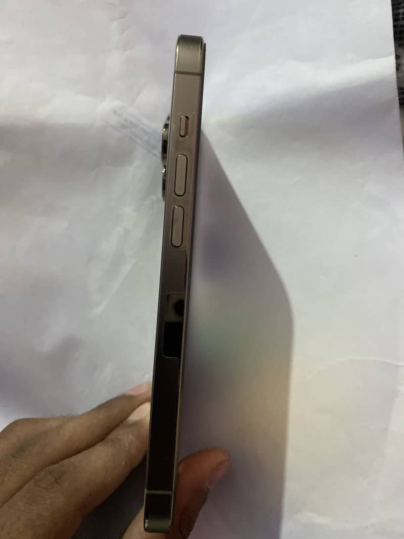 Apple iPhone 14 Pro 6