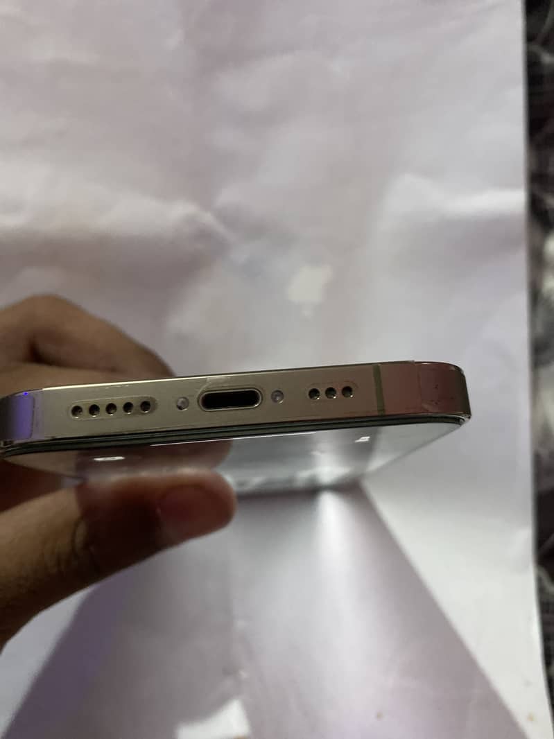 Apple iPhone 14 Pro 7
