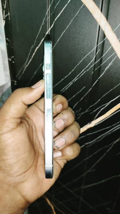 Apple iPhone 13 Pro