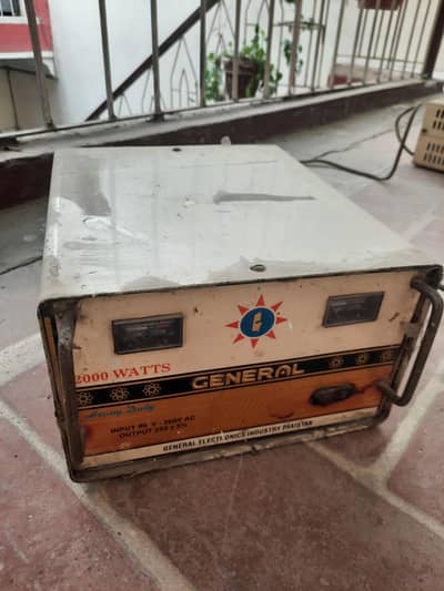 GENERAL STABILIZER 2000 WATT
