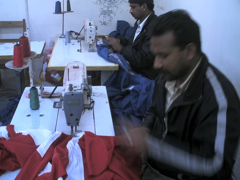 سِیالکوٹ میں کرائے کے لیے فیکٹری بلڈنگ دستیاب 4