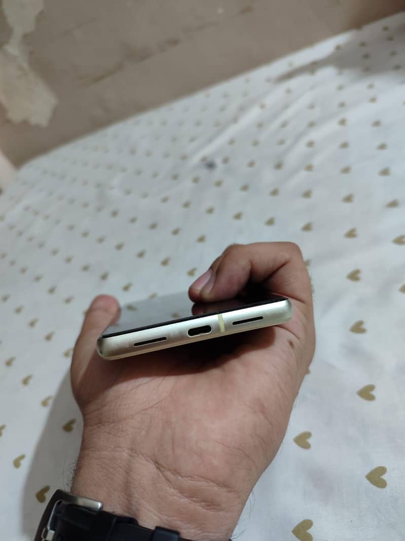 Pixel 7 3